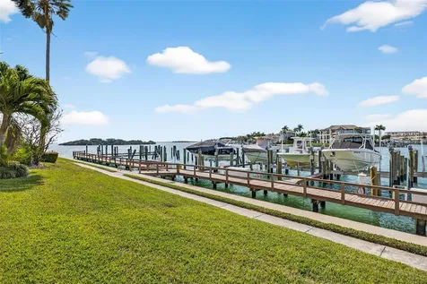 132 1st Street E Tierra Verde FL 33715