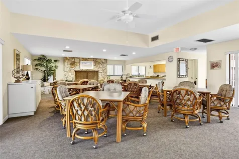 132 1st Street E Tierra Verde FL 33715
