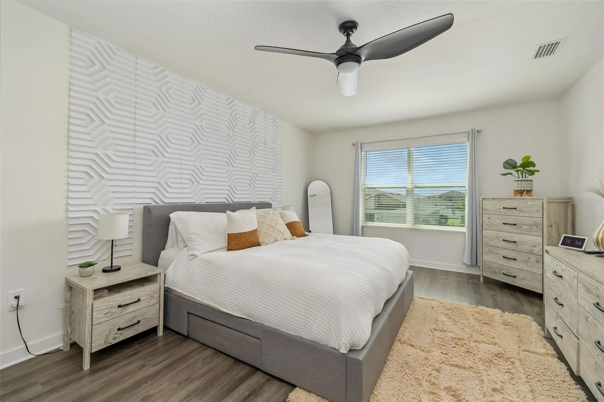 17127 Barnwood Place Bradenton FL 34211