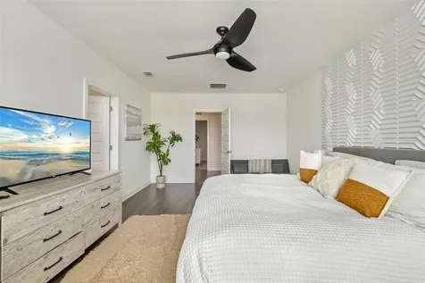 17127 Barnwood Place Bradenton FL 34211