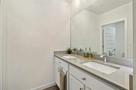 17127 Barnwood Place Bradenton FL 34211