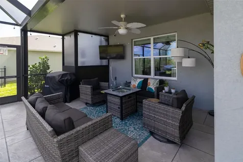 17127 Barnwood Place Bradenton FL 34211