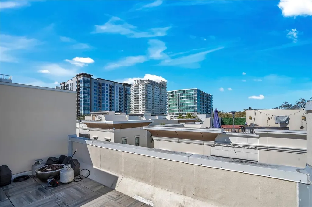 665 Jackson Street Orlando FL 32801