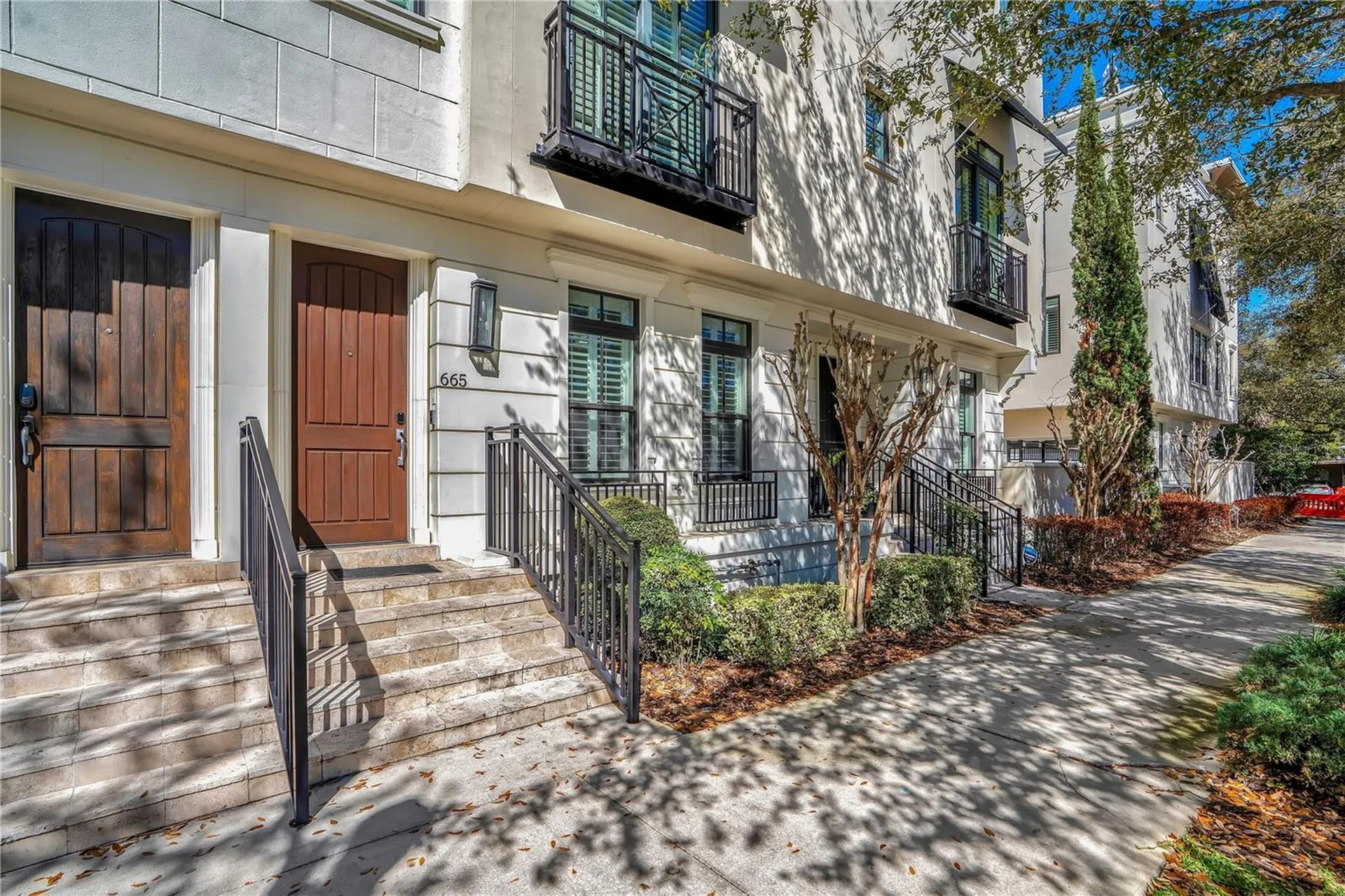 665 Jackson Street Orlando FL 32801