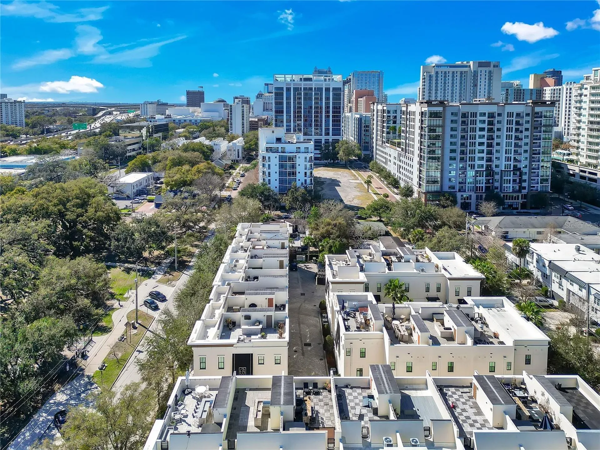 665 Jackson Street Orlando FL 32801
