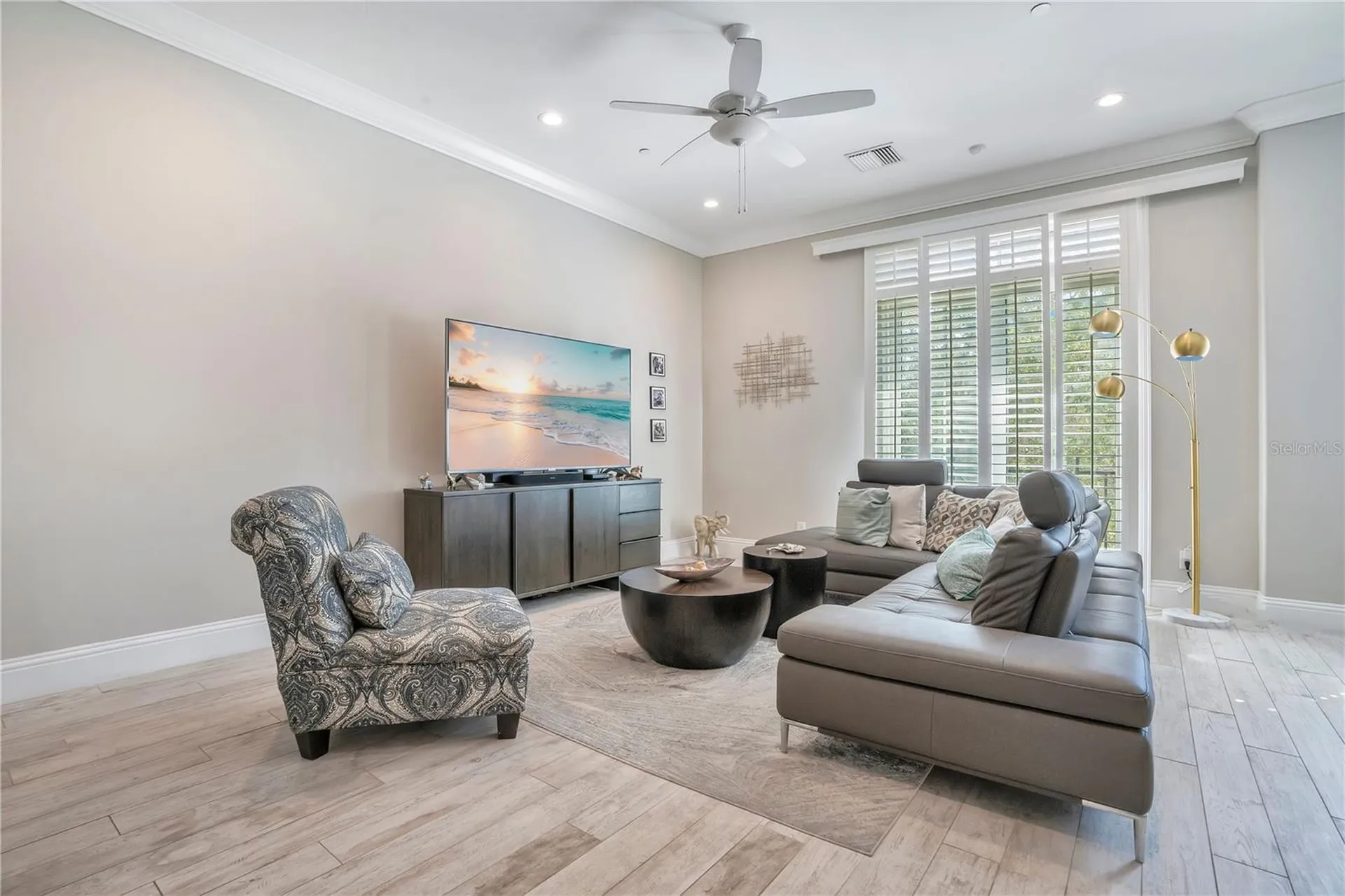 665 Jackson Street Orlando FL 32801