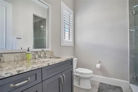 665 Jackson Street Orlando FL 32801