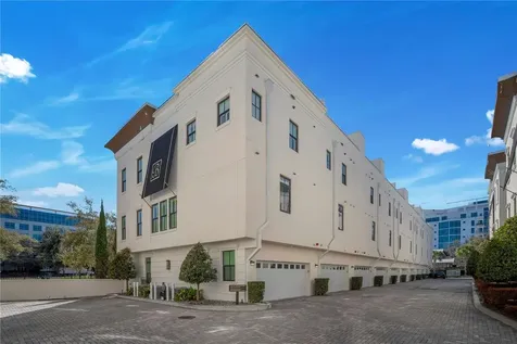 665 Jackson Street Orlando FL 32801