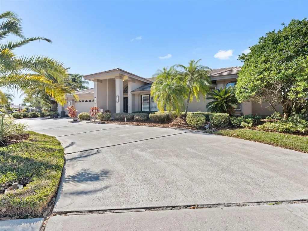4830 Longwater Way Tampa FL 33615