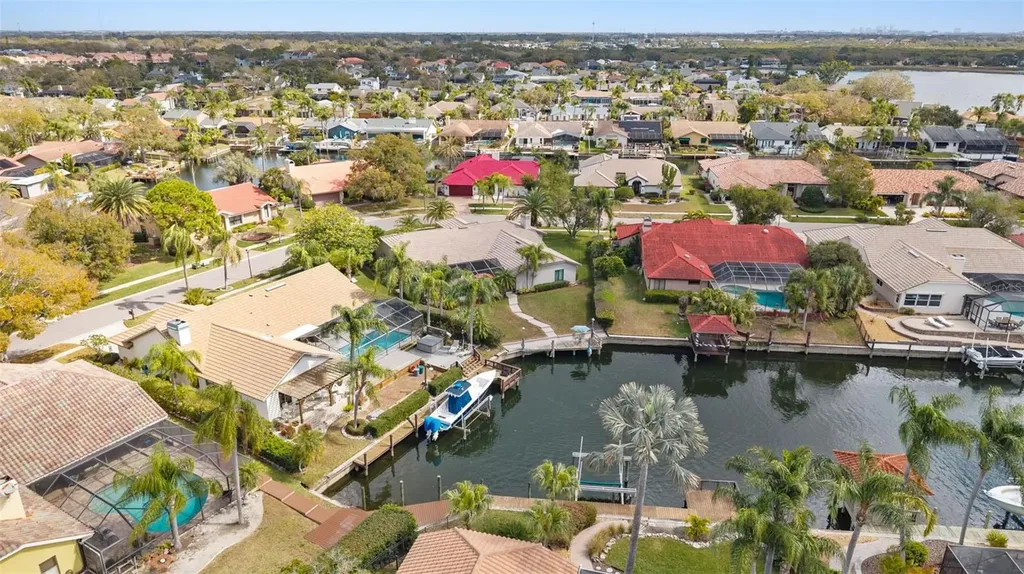4830 Longwater Way Tampa FL 33615