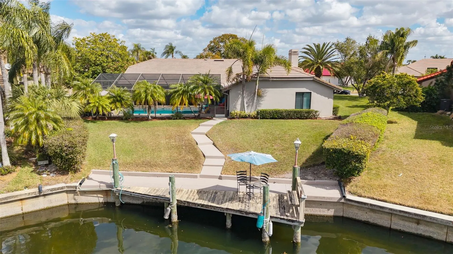 4830 Longwater Way Tampa FL 33615