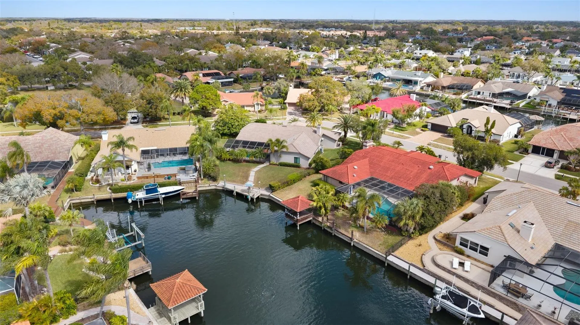 4830 Longwater Way Tampa FL 33615