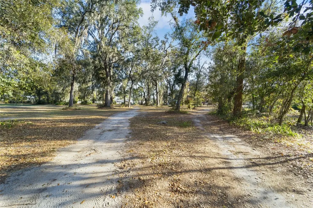 3007 Owls Nest Lane Plant City FL 33565
