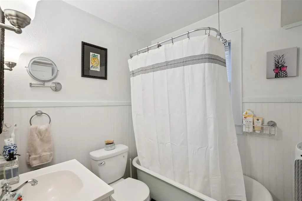 250 Orange Place Maitland FL 32751