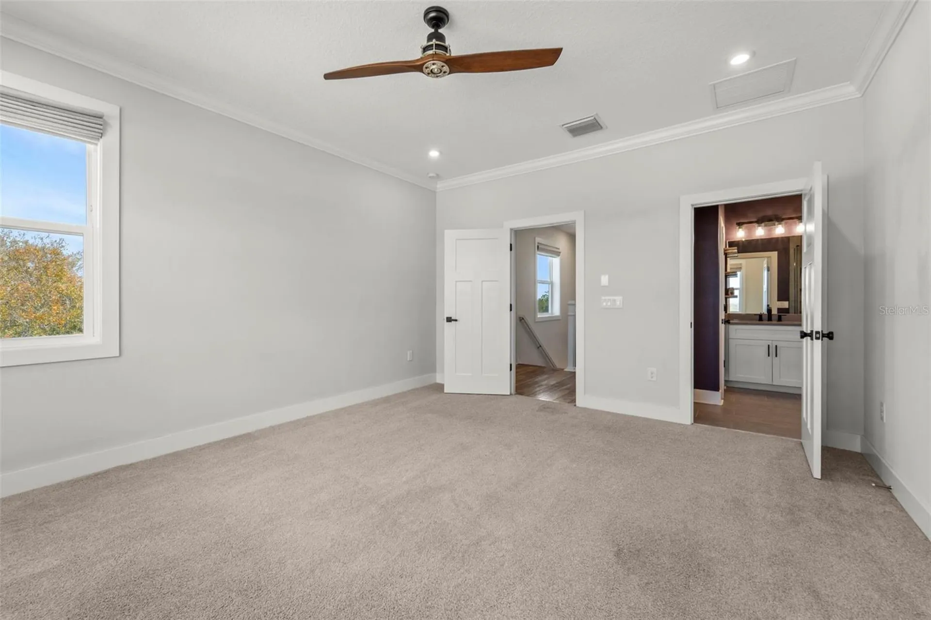 1299 Savona Drive NE St Petersburg FL 33702