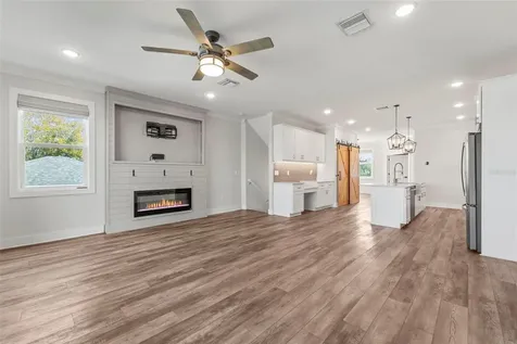 1299 Savona Drive NE St Petersburg FL 33702
