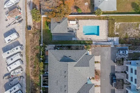 1299 Savona Drive NE St Petersburg FL 33702