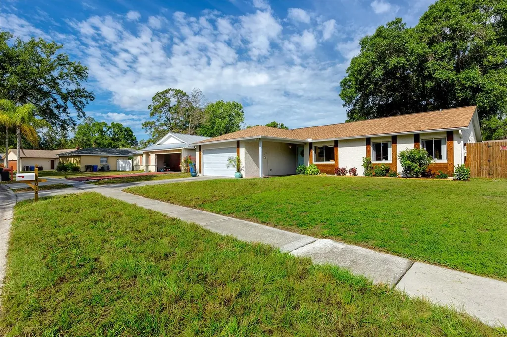 14012 Cascade Lane Tampa FL 33618