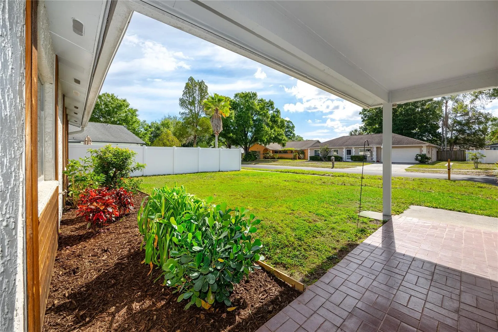 14012 Cascade Lane Tampa FL 33618