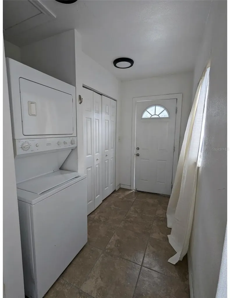 411 S Albany Avenue Tampa FL 33606
