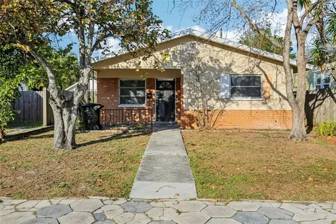 3026 8th Street N St Petersburg FL 33704