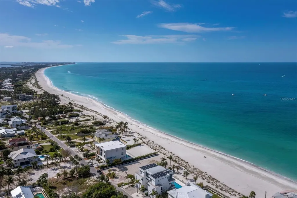 535 De Narvaez Drive Longboat Key FL 34228