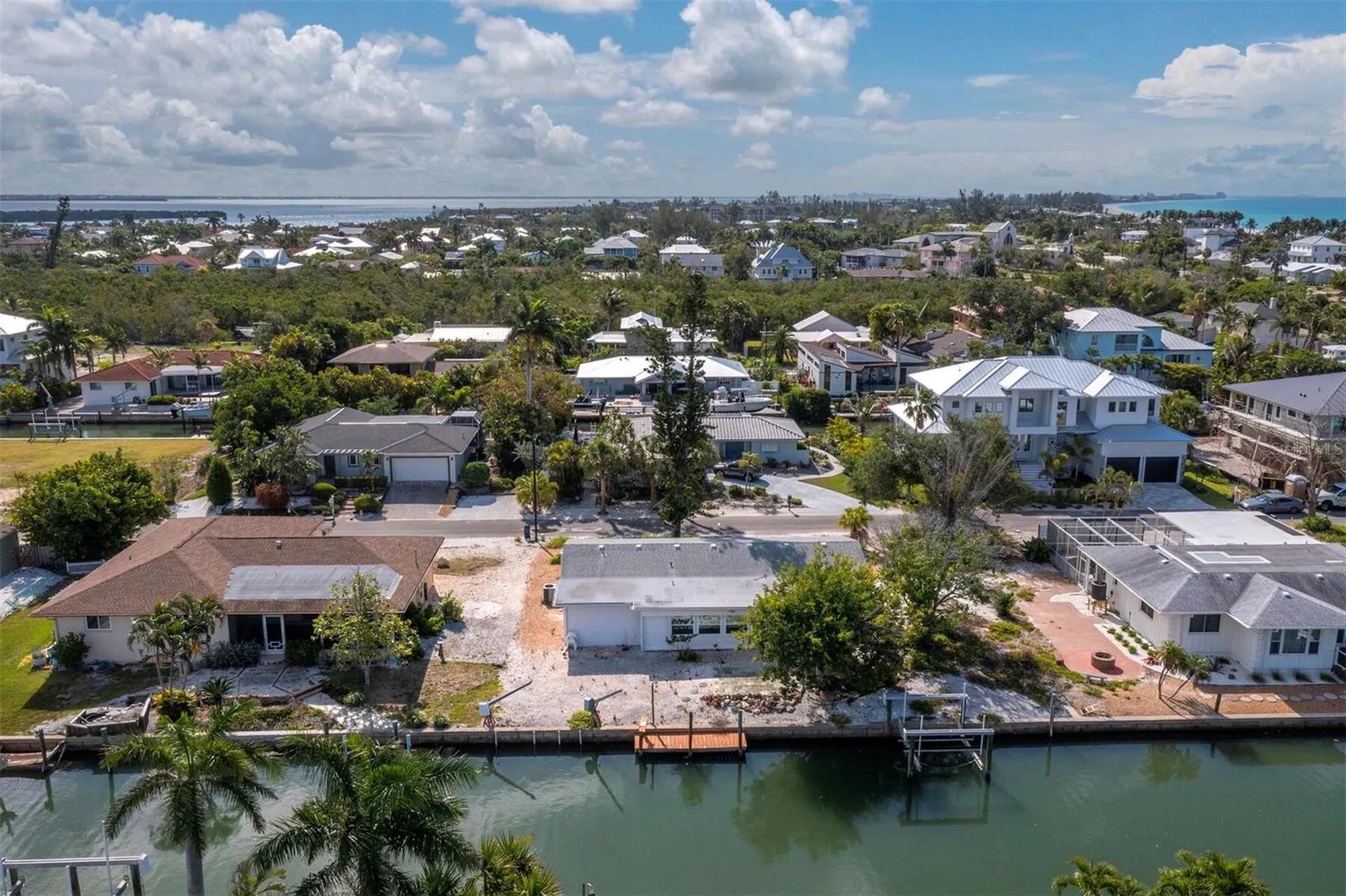535 De Narvaez Drive Longboat Key FL 34228