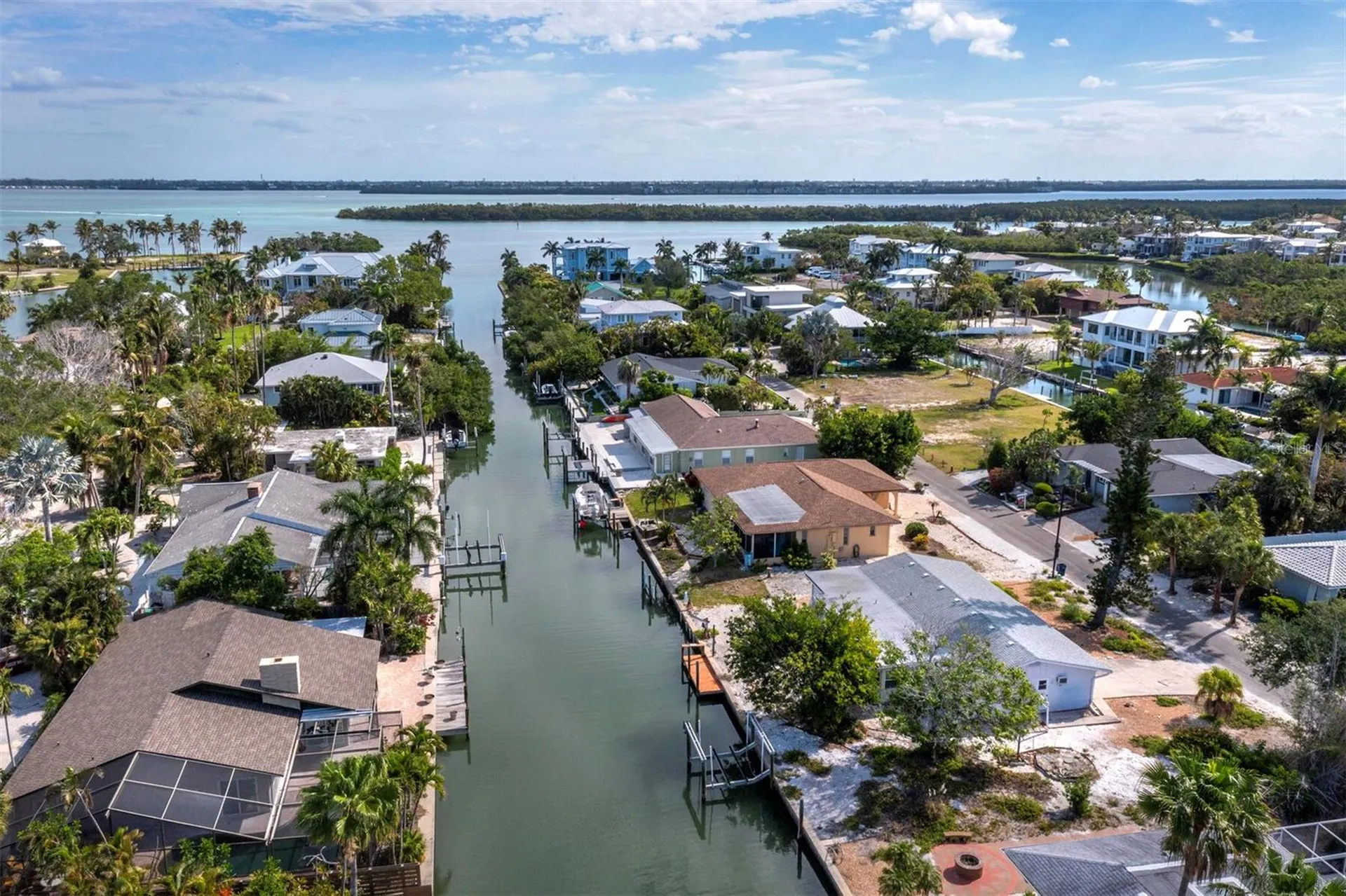 535 De Narvaez Drive Longboat Key FL 34228