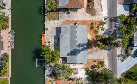 535 De Narvaez Drive Longboat Key FL 34228