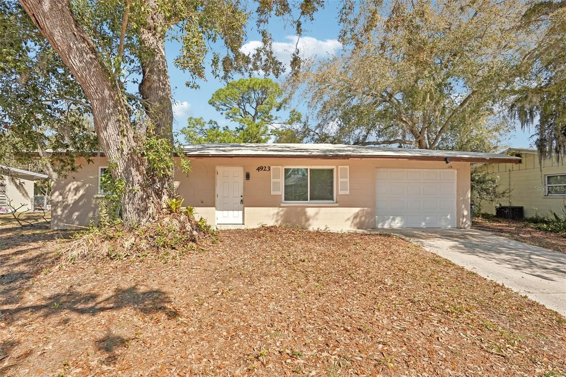 4923 Brookmeade Drive Sarasota FL 34232
