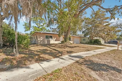 4923 Brookmeade Drive Sarasota FL 34232