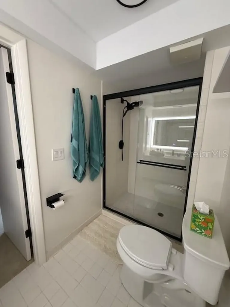 3919 Glen Oaks Manor Drive Sarasota FL 34232