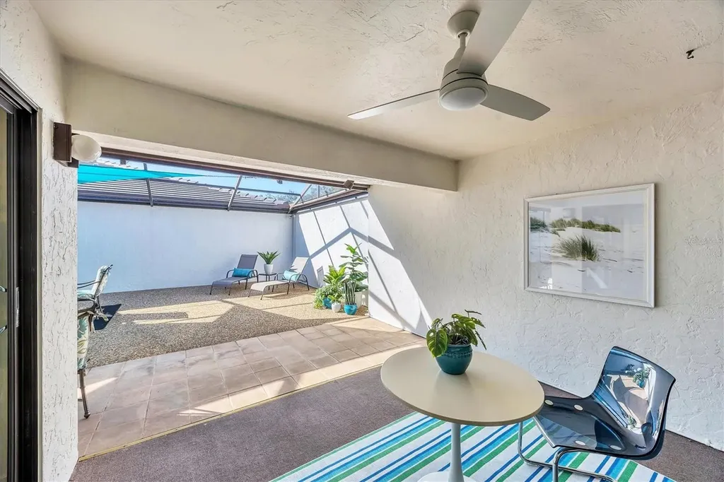 3919 Glen Oaks Manor Drive Sarasota FL 34232