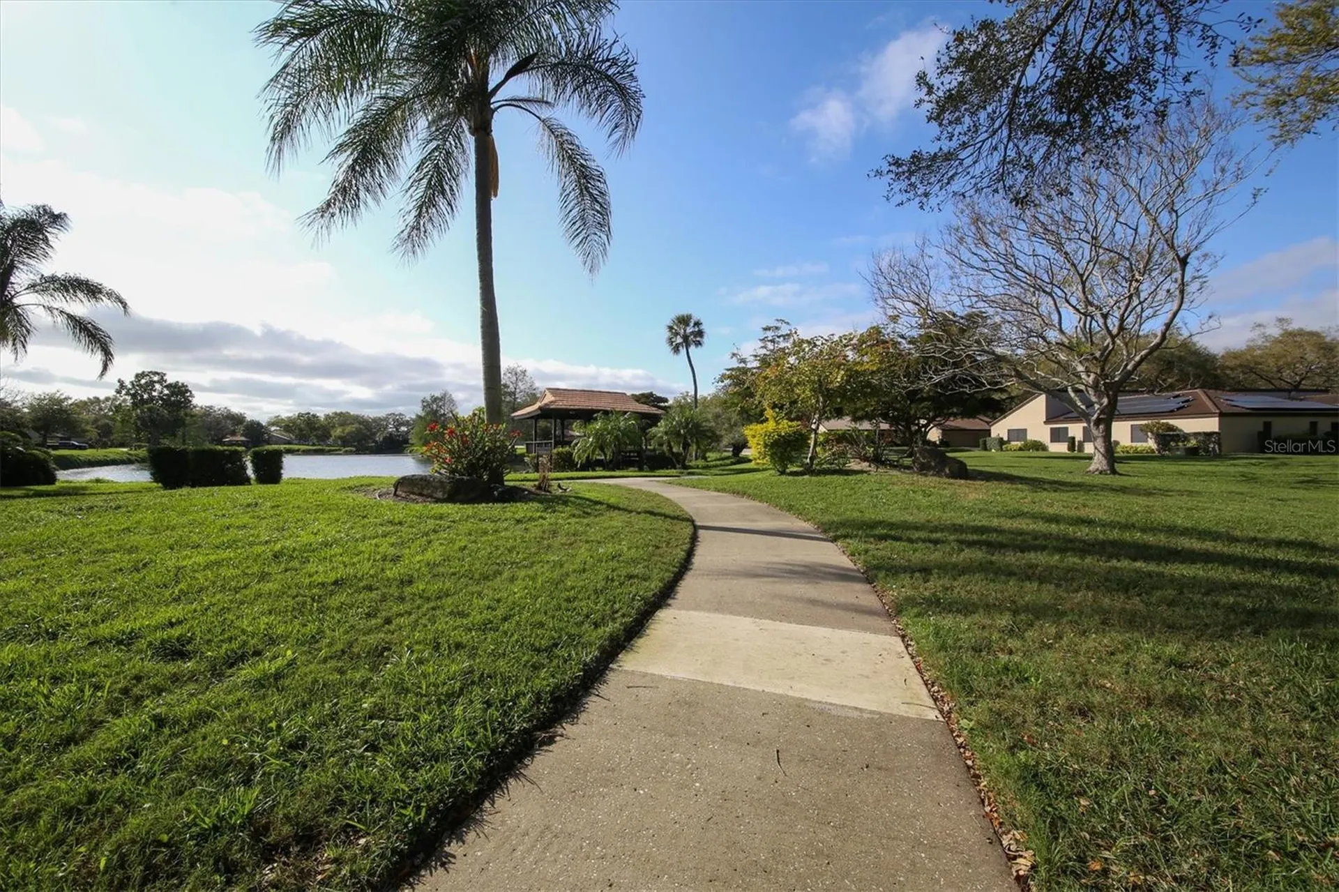 3919 Glen Oaks Manor Drive Sarasota FL 34232