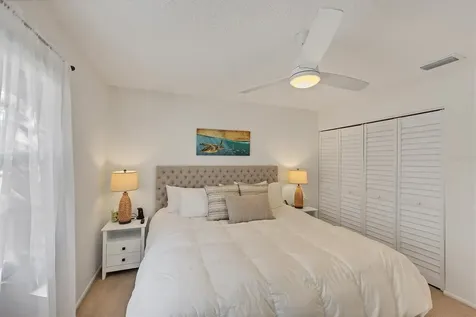 3919 Glen Oaks Manor Drive Sarasota FL 34232