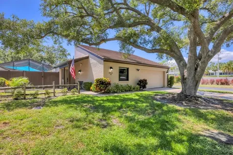 3919 Glen Oaks Manor Drive Sarasota FL 34232