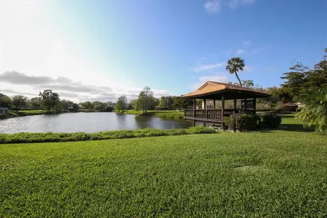 3919 Glen Oaks Manor Drive Sarasota FL 34232