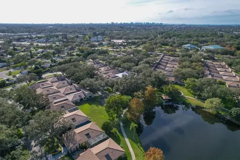 3919 Glen Oaks Manor Drive Sarasota FL 34232