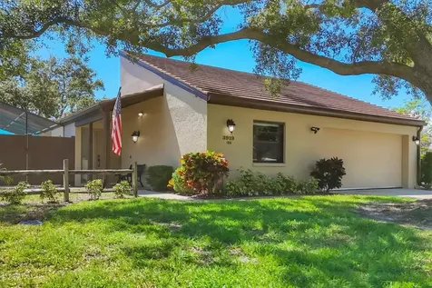 3919 Glen Oaks Manor Drive Sarasota FL 34232