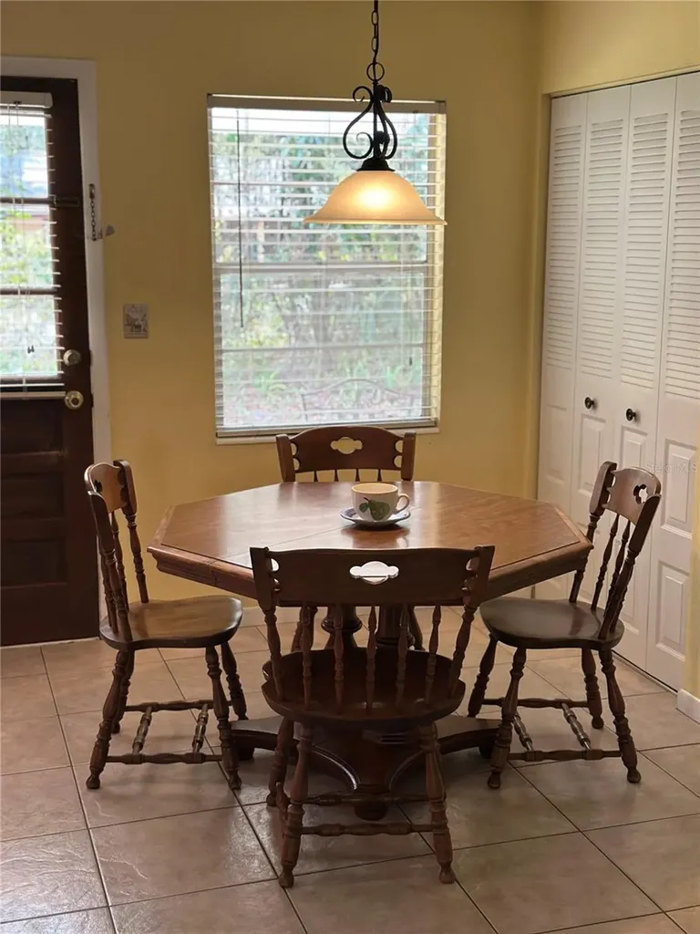 5301 NW 25th Place Gainesville FL 32606