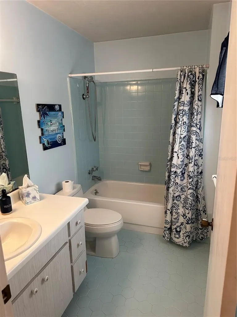 5301 NW 25th Place Gainesville FL 32606