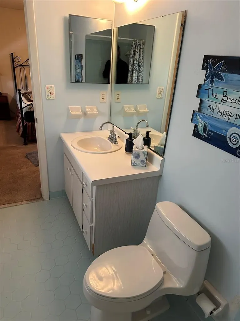 5301 NW 25th Place Gainesville FL 32606