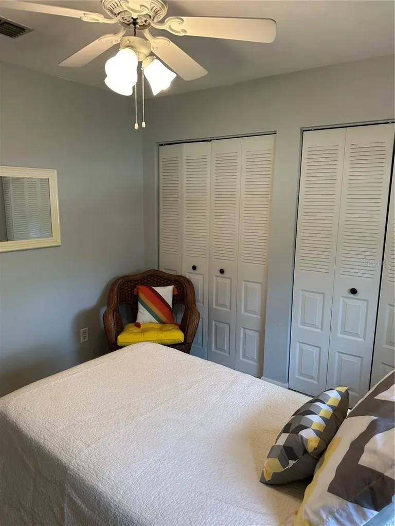 5301 NW 25th Place Gainesville FL 32606