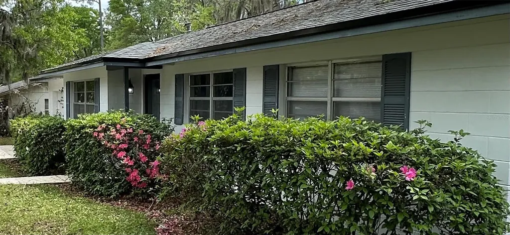 5301 NW 25th Place Gainesville FL 32606