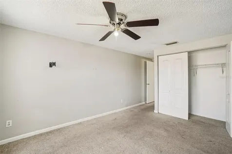 6807 White Cliffs Way Tampa FL 33625