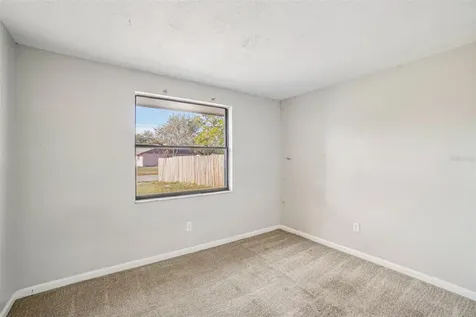 6807 White Cliffs Way Tampa FL 33625