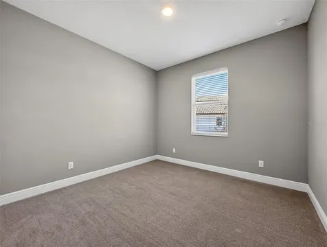 1673 Suttonset Trail Zephyrhills FL 33541