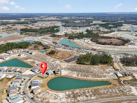 1673 Suttonset Trail Zephyrhills FL 33541