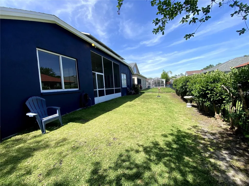 6020 Martinglade Place Lithia FL 33547