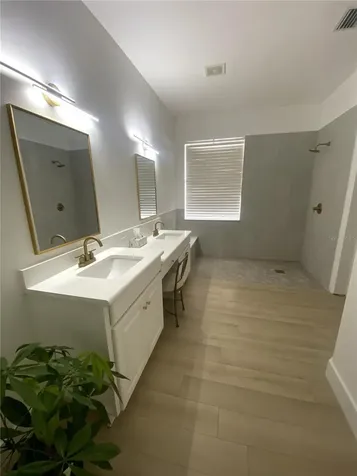 6020 Martinglade Place Lithia FL 33547